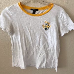 White, flower crop tee